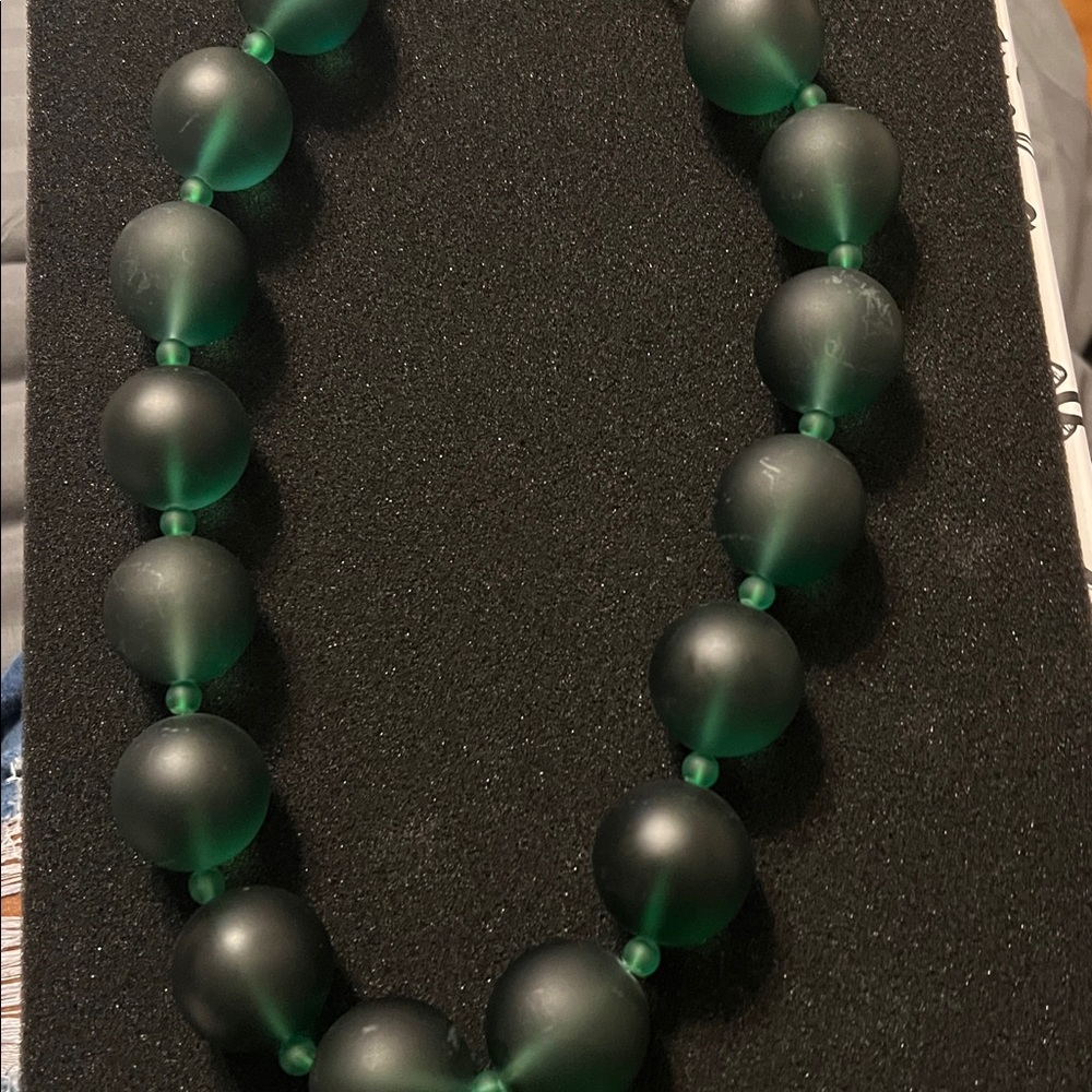 Sassy Jones vintage necklace Dina frosted chain never used.